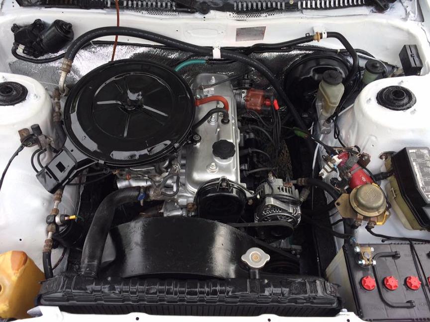 Toyota Carina 1.5  1981 - Bán Toyota Carina năm 1981, màu trắng, nhập khẩu, giá tốt