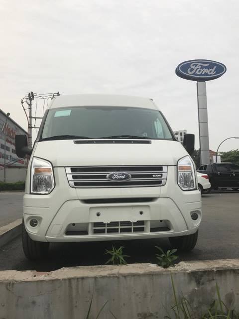 Ford Transit Mid 2017 - Cần bán Ford Transit Mid năm sản xuất 2017, màu trắng