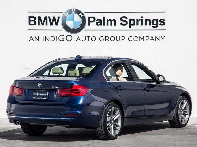 BMW 3 Series 330i 2017 - Bán xe BMW 3 Series 330i đời 2017, màu xanh, nhập khẩu chính hãng