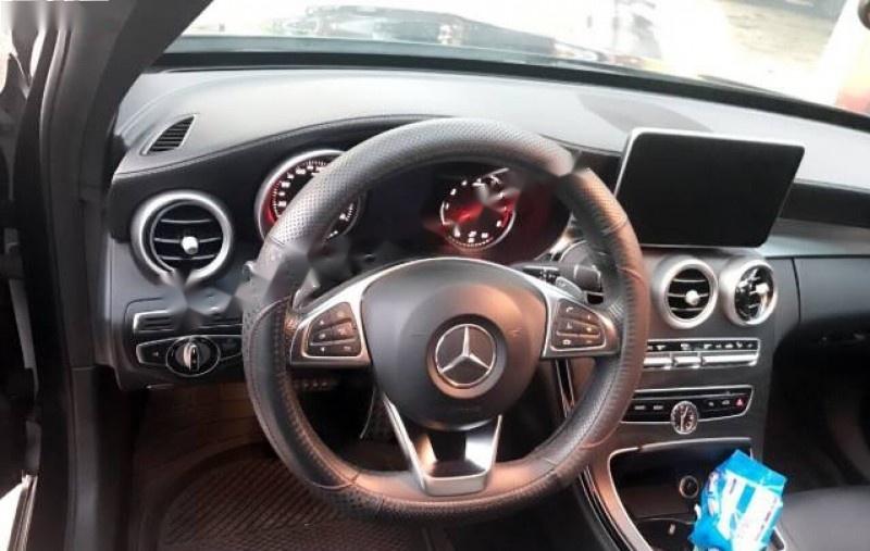 Mercedes-Benz C250 AMG 2015 - Bán xe Mercedes C250 AMG đời 2015, màu đen xe gia đình