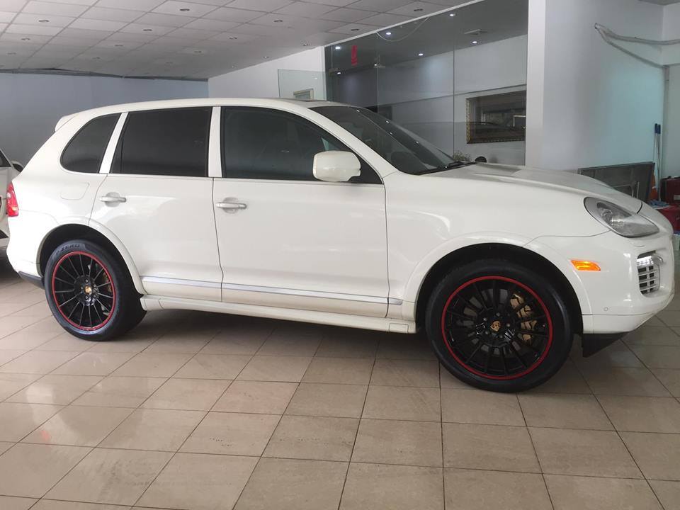 Porsche Cayenne S Turbo 2008 - Porsche Cayenne Turbo S màu trắng, SX 2008