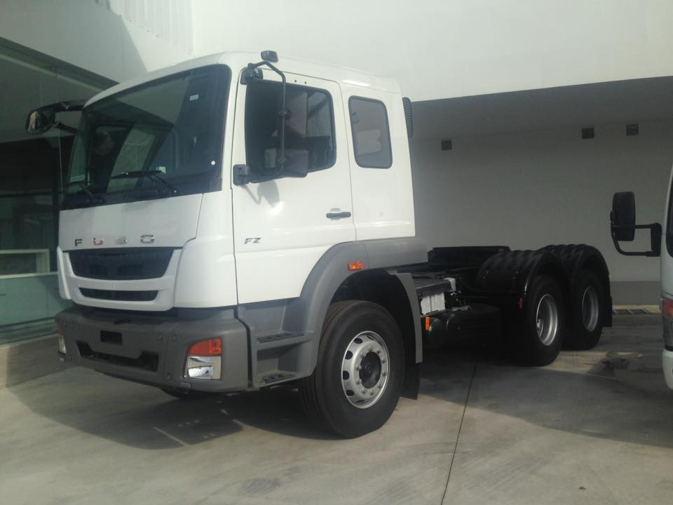 Fuso Tractor FV 517 2016 - Xe đầu kéo Fuso FZ nhập khẩu sức kéo 49 tấn 2 cầu