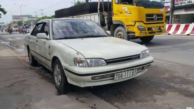 Toyota Carina   1988 - Cần bán Toyota Carina đời 1988, máy lạnh cực kì lạnh