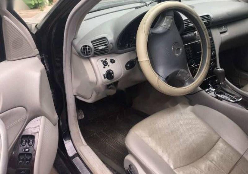 Mercedes-Benz C 180 2006 - Bán Mercedes C 180 2006, màu đen, giá chỉ 350 triệu