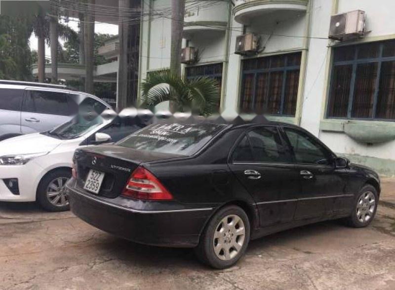 Mercedes-Benz C 180 2006 - Bán Mercedes C 180 2006, màu đen, giá chỉ 350 triệu