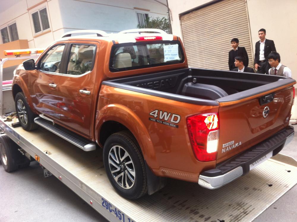 Nissan Navara  NP300 2015 - Bán ô tô Nissan Navara NP300, nhập khẩu nguyên chiếc