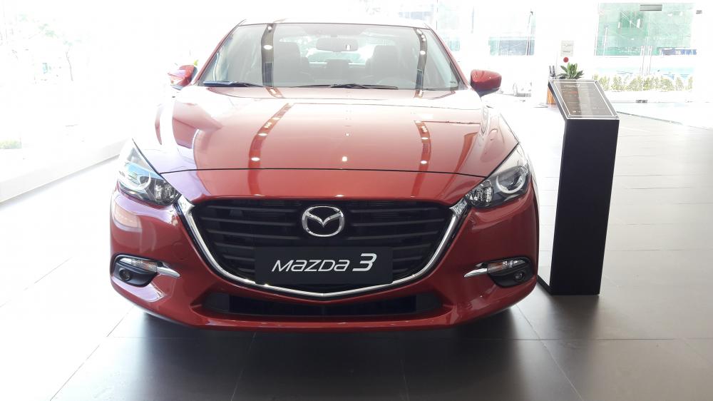 Mazda 3 Facelift 2018 - Bán Mazda 3 2018 mới 100%, BH 5 năm, trả trước chỉ 214tr - LH: Đức Anh - 0938.807.055