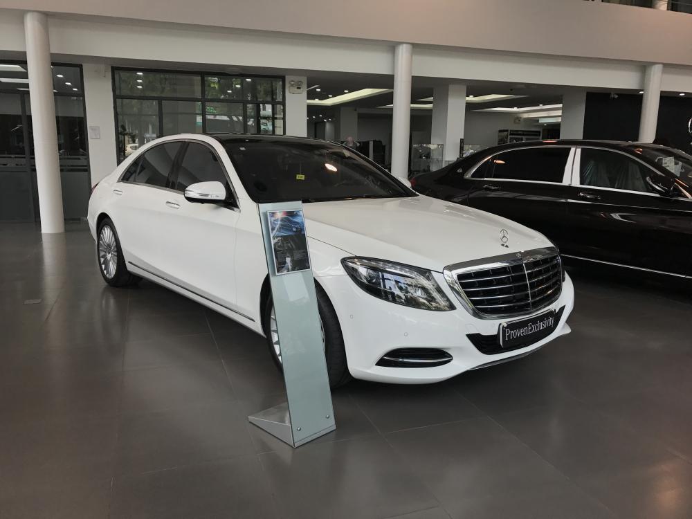 Mercedes-Benz S class S500L 2016 - Bán ô tô Mercedes S500L đời 2017, màu trắng số tự động