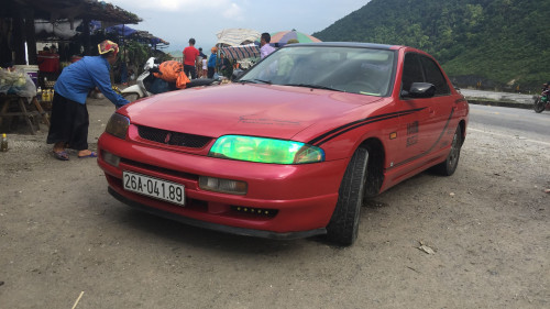 Nissan Skyline   2.0 AT  1998 - Bán Nissan Skyline 2.0 AT năm 1998, màu đỏ