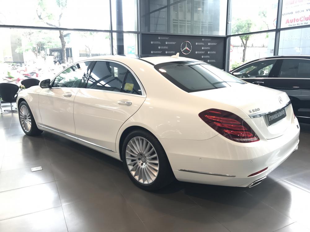 Mercedes-Benz S class S500L 2016 - Bán ô tô Mercedes S500L đời 2017, màu trắng số tự động