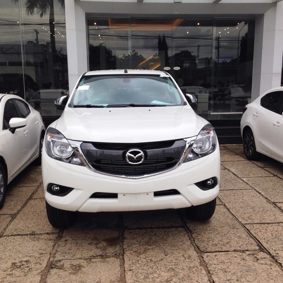 Mazda BT 50 2.2 AT 2018 - Giá xe bán tải BT50 số tự động 2018, tốt nhất tại Đồng Nai - Hỗ trợ vay 80% giá trị xe hotline 0932.50.55.22