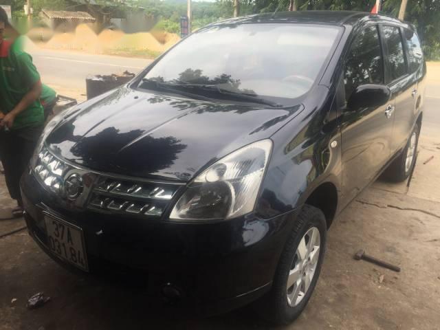 Nissan Grand livina 2011 - Bán Nissan Grand livina đời 2011, màu đen, 310tr