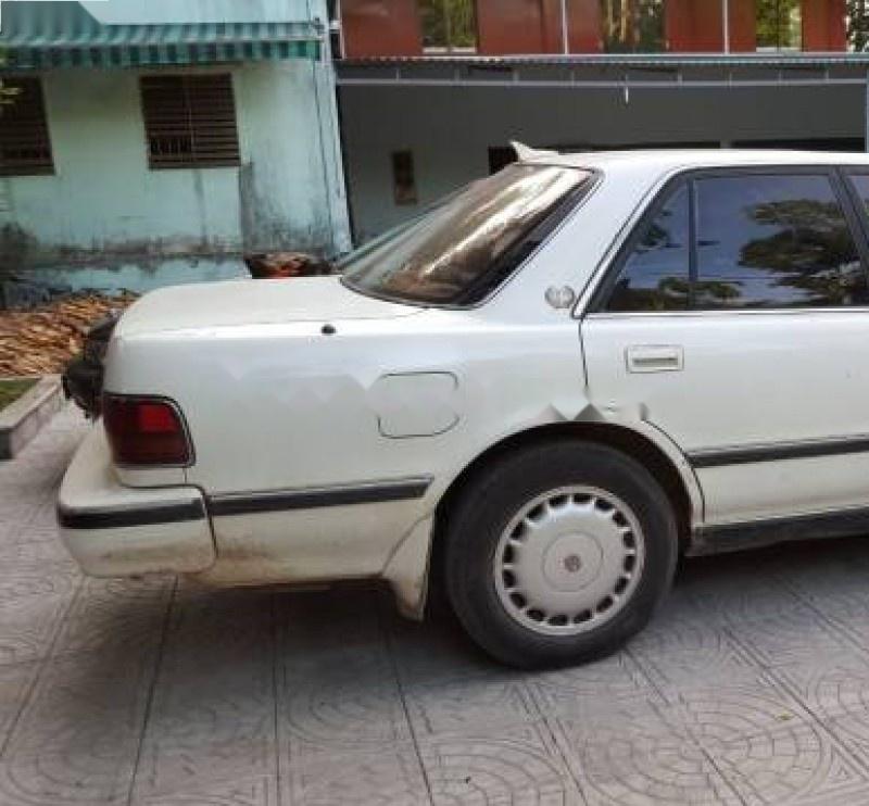 Toyota Cressida 1990 - Xe Toyota Cressida đời 1990, màu trắng, nhập khẩu
