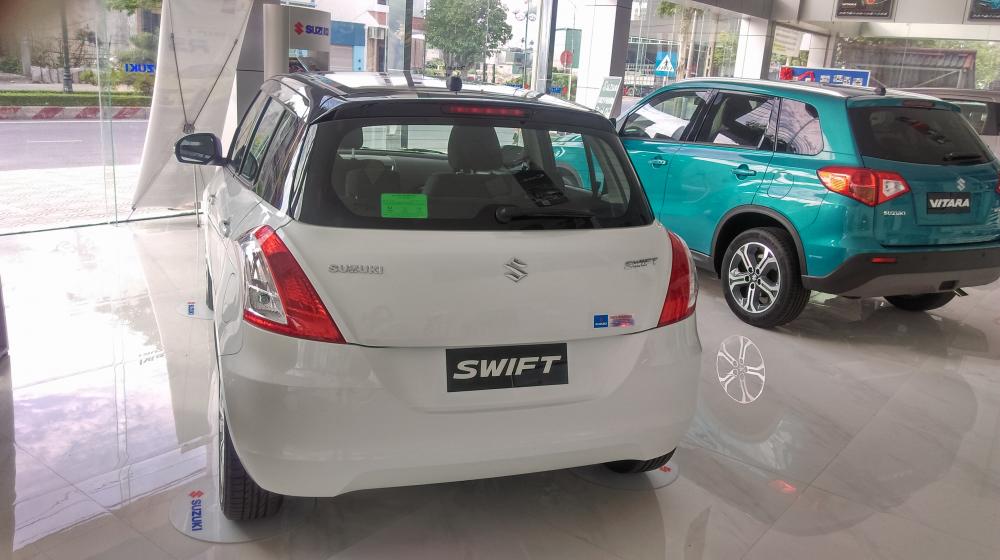 Suzuki Swift 1.4L 2017 - Bán ô tô Suzuki Swift 1.4L năm 2017, giá tốt