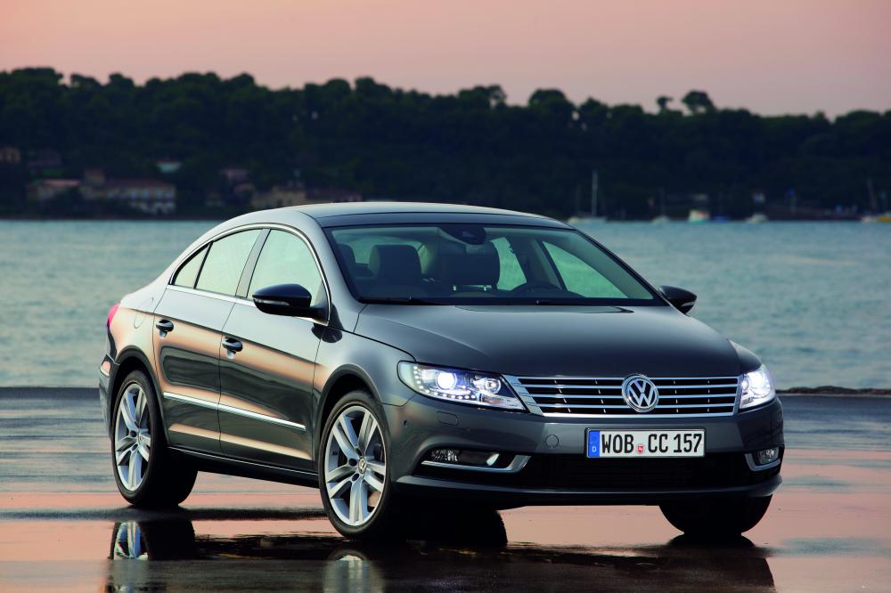 Volkswagen Passat CC 2013 - Cần bán xe nhập khẩu mới 100% - Volkswagen Passat CC - Giá mới điều chỉnh nhiều ưu đãi