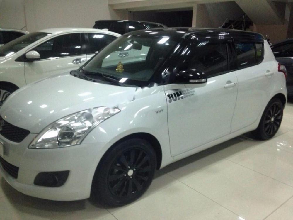 Suzuki Swift 1.4AT 2016 - Cần bán Suzuki Swift 1.4AT sản xuất 2016, màu trắng, 495 triệu