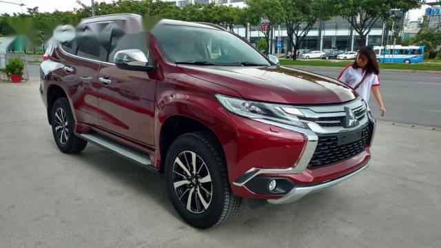 Mitsubishi Pajero 4x4 AT  2017 - Bán Mitsubishi Pajero 4x4 AT đời 2017, màu đỏ, nhập khẩu nguyên chiếc