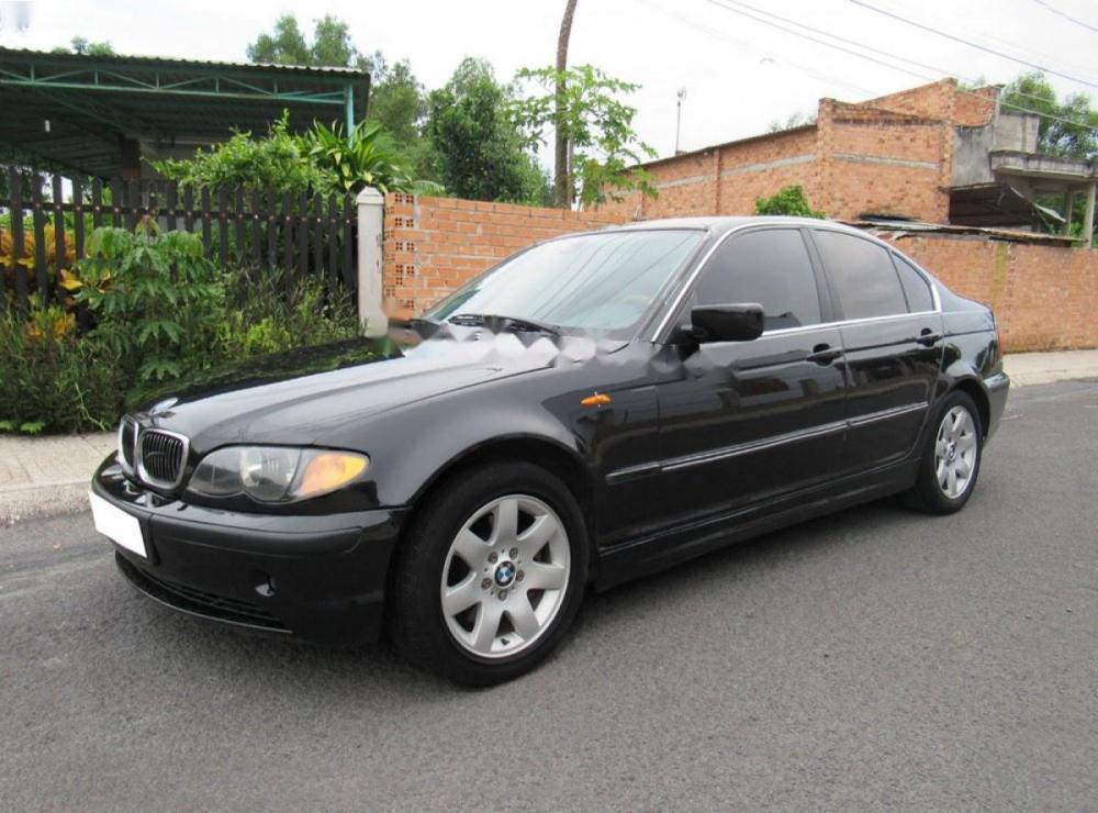 BMW 3 Series 325i 2002 - Bán BMW 3 Series 325i đời 2002, màu đen số tự động