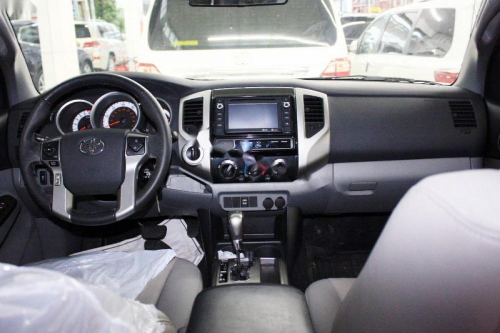 Toyota Tacoma SR5 2014 - Bán xe Toyota Tacoma SR5 đời 2014, màu trắng, nhập khẩu nguyên chiếc số tự động