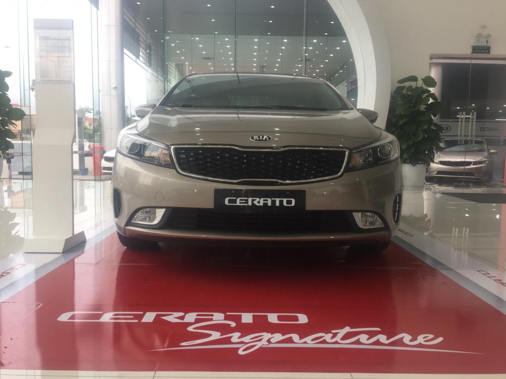 Kia Cerato 2.0AT 2017 - Bán Kia Cerato 2.0AT đời 2018, giá tốt