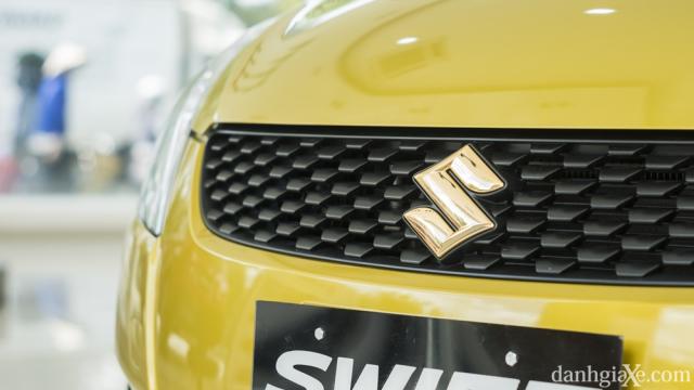 Suzuki Swift RS 1.4AT 2017 - Nha Trang, Khánh Hòa, Vạn Ninh, Cam Lâm, Cam Ranh, Ninh Hòa - Bán xe Suzuki Swift 2017 giá tốt, giao xe tận nơi