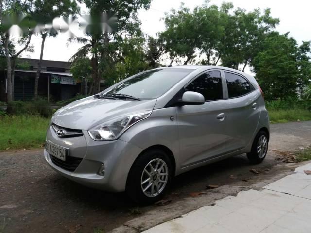 Hyundai Eon 2012 - Bán xe Hyundai Eon đời 2012, màu bạc, xe nhập