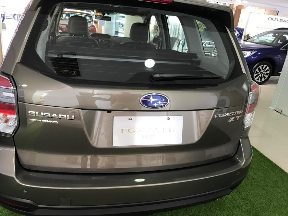 Subaru Forester 2.0XT 2017 - Cần bán Subaru Forester 2.0XT trắng, xe giao ngay, KM tốt gọi 093.22222.30