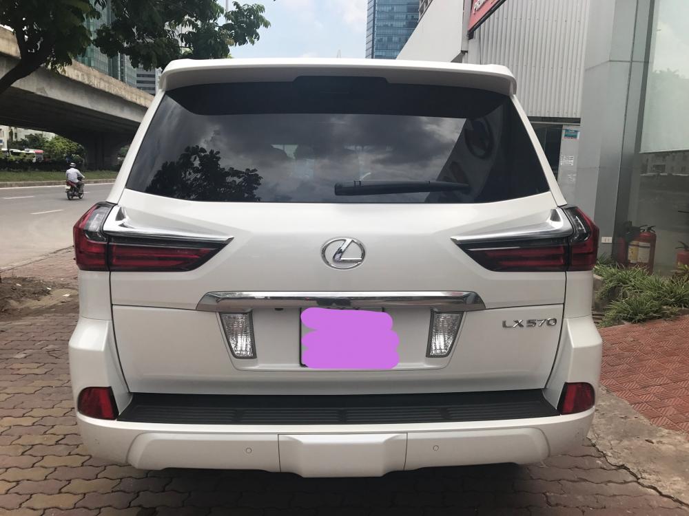 Lexus LX5700 2016 - Bán Lexus LX570 Mỹ màu trắng nội thất nâu xe sản xuất 12/2015 đăng ký 2016 