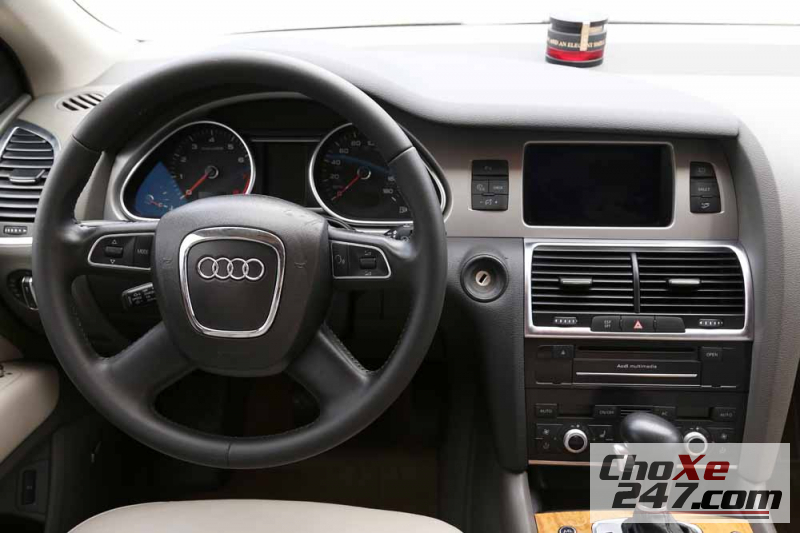 Audi Quattro 2010 - Cần bán lại xe Audi Quattro đời 2010, màu đen