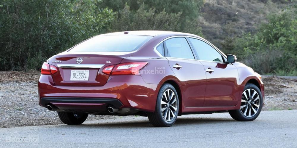 Nissan Teana SL 2.5CVT 2016 - Cần bán xe Nissan Teana SL 2.5CVT đời 2016, màu đỏ, nhập khẩu nguyên chiếc tại USA giá tốt nhất Việt Nam