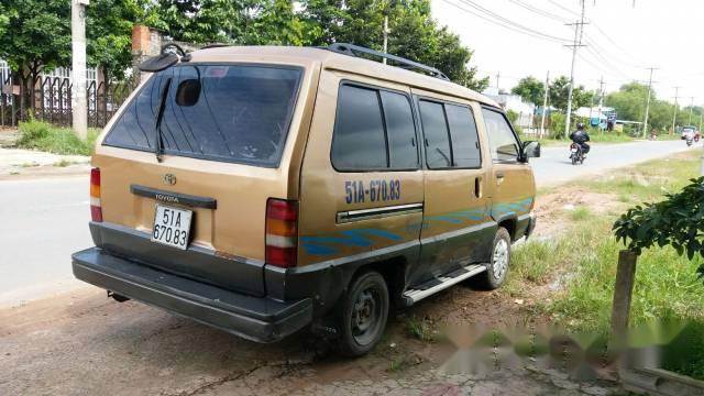 Toyota Van 1983 - Gia đình bán xe Toyota Van năm 1983, màu nâu