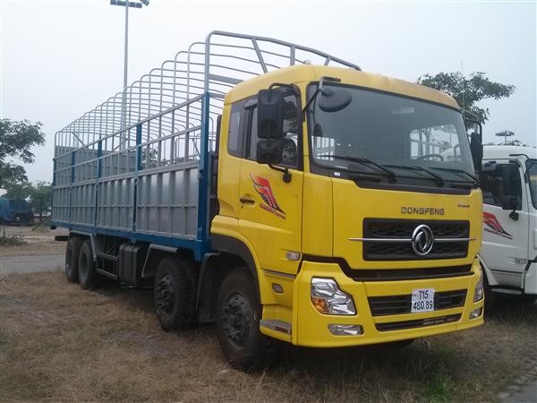 JRD 2017 - Xe tải Dongfeng Trường Giang 18t7, thùng kín, giá sốc nhà máy