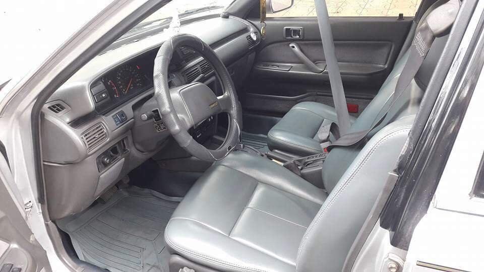 Toyota Camry LE 1987 - Bán Toyota Camry LE đời 1987, màu bạc, nhập khẩu