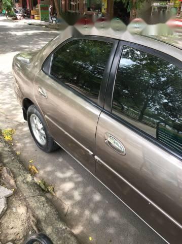 Mazda 323F   2000 - Bán gấp Mazda 323F đời 2000 như mới, giá tốt