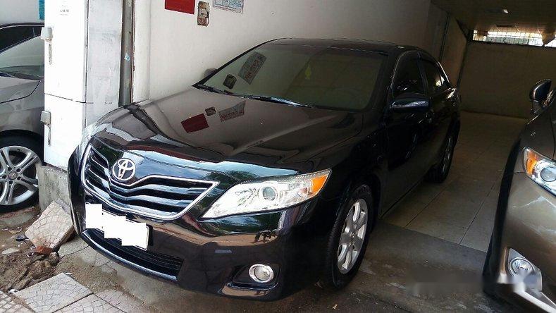 Toyota Camry LE 2010 - Bán Toyota Camry LE đời 2010, màu đen, nhập khẩu xe gia đình