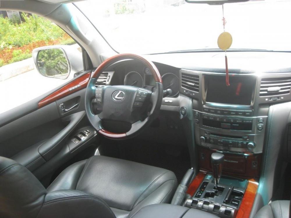 Lexus LX 570 2009 - Cần bán Lexus LX 570 đời 2009, màu bạc, nhập khẩu nguyên chiếc