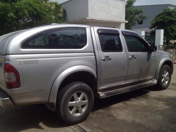 Isuzu Dmax  3.0 4x4 2007 - Bán lại xe Isuzu Dmax 3.0 4x4 sản xuất 2007, màu bạc giá cạnh tranh