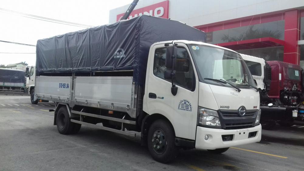 Hino XZU 2016 - Giá cực sốc xe Hino thùng mui bạt XZU720