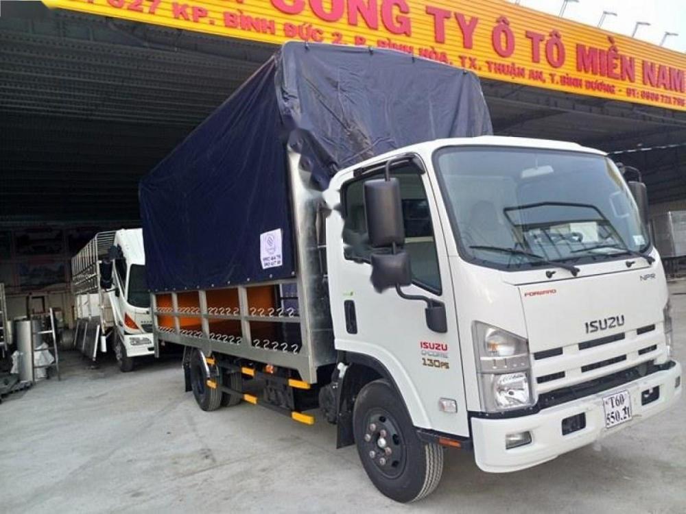 Isuzu NPR 3.5T 2017 - Cần bán xe Isuzu NPR 3.5T đời 2017, màu trắng