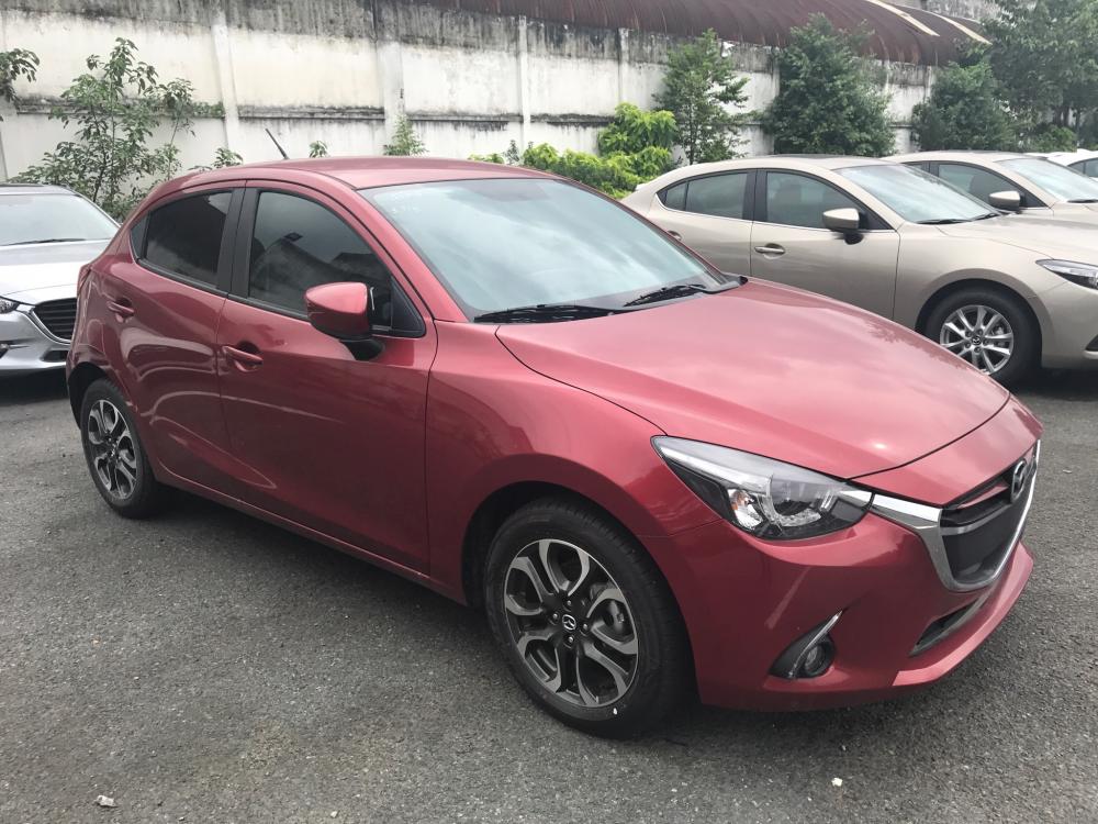 Mazda 2 2018 - Mazda Biên Hòa khuyến mãi cực sốc Mazda 2 2018 HB, hỗ trợ trả góp miễn phí tại Đồng Nai. 0933805888 - 0938908198