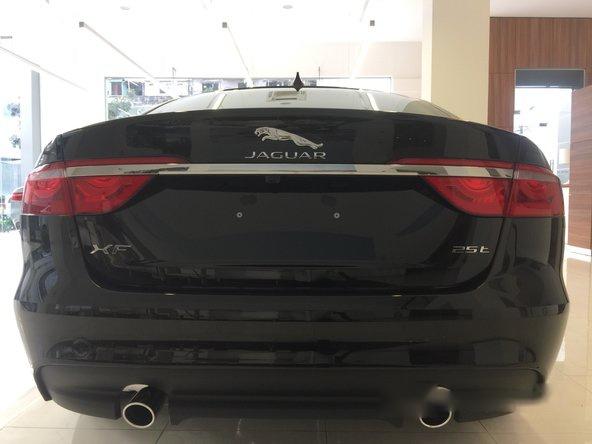 Jaguar XF 2017 - Cần bán giá xe Jaguar XF 2017 đủ màu: Trắng, xanh, đen, màu đỏ - Tặng ngay gói bảo dưỡng gần 200tr