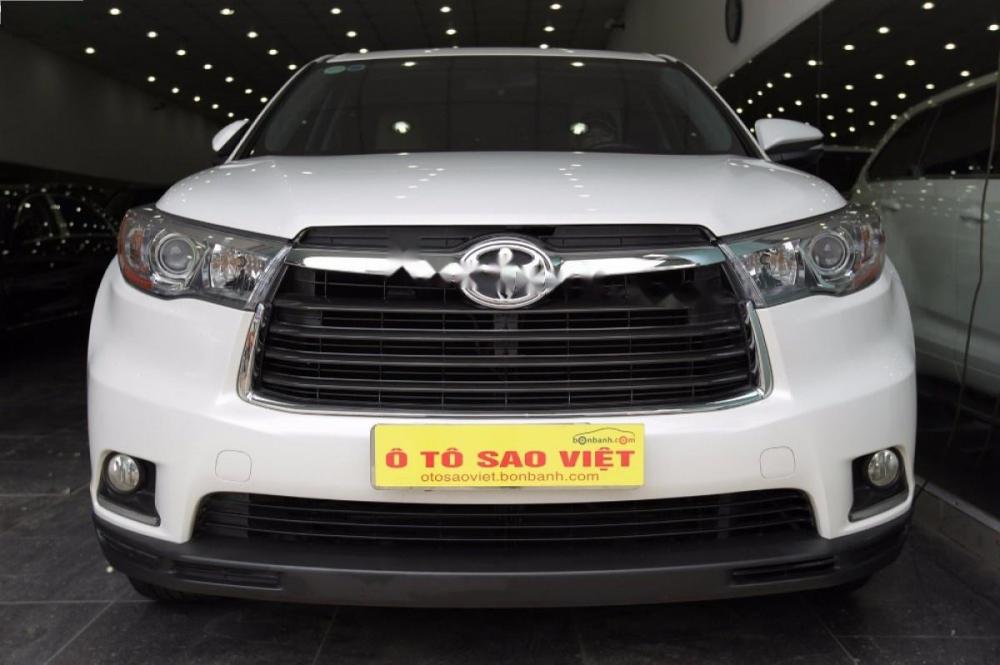 Toyota Highlander LE 2015 - Cần bán xe Toyota Highlander LE đời 2015, màu trắng, xe nhập