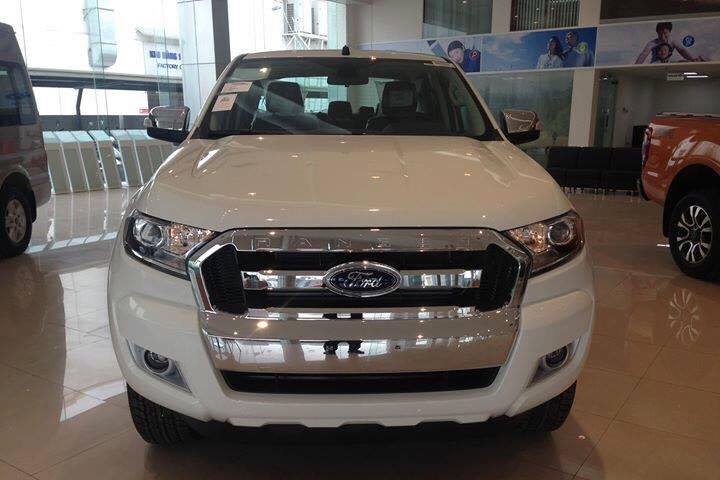 Ford Ranger XLT 4*4 MT 2017 - Bán Ford Ranger XLT 2017 có xe giao ngay, đủ màu, giảm giá lên đến 50tr- 0933.156.222