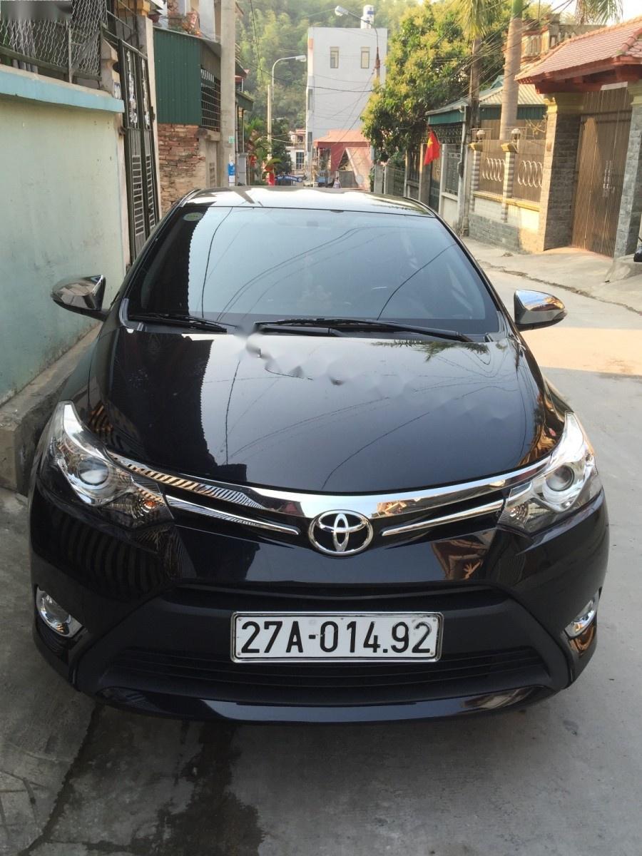 Toyota Fortuner 2014 - Bán lại xe Toyota Fortuner sản xuất 2014, màu đen, giá tốt