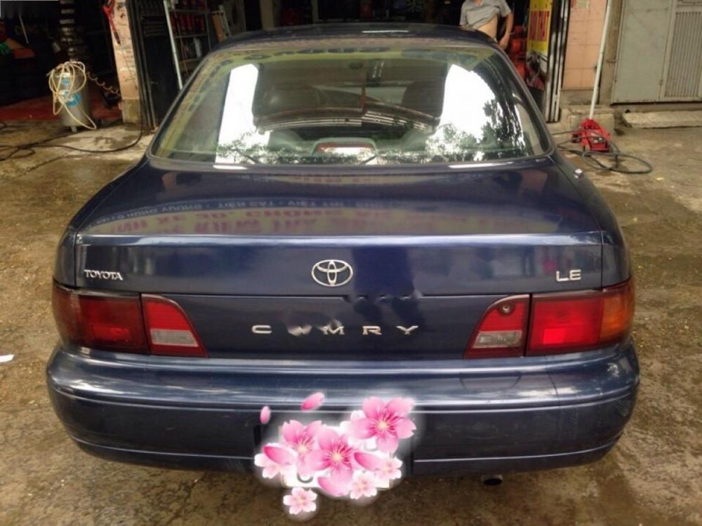 Toyota Camry 1997 - Bán Toyota Camry sản xuất 1997, xe nhập, giá 160tr