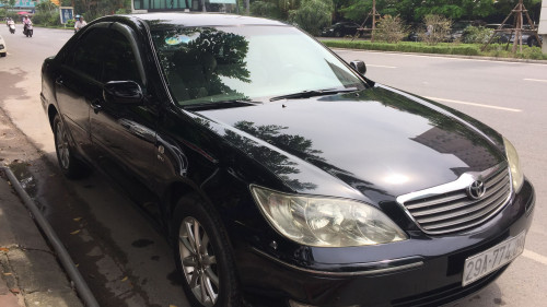 Toyota Camry   2.4 MT  2003 - Bán xe Toyota Camry 2.4 MT đời 2003, màu đen