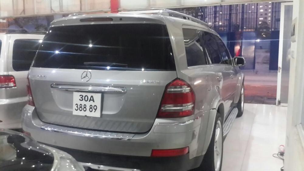 Mercedes-Benz GL 2008 - Cần bán xe Mercedes GL550 năm 2008, màu bạc, xe nhập