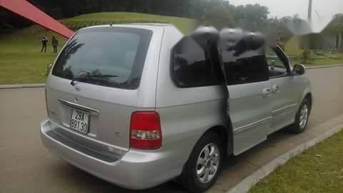 Kia Carnival 2007 - Cần bán lại xe Kia Carnival đời 2007, màu bạc