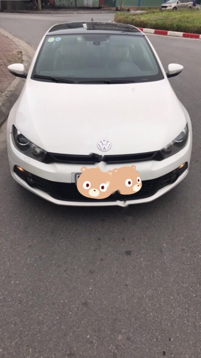 Volkswagen Scirocco 2010 - Bán ô tô Volkswagen Scirocco đời 2010, màu trắng, xe nhập, 615 triệu