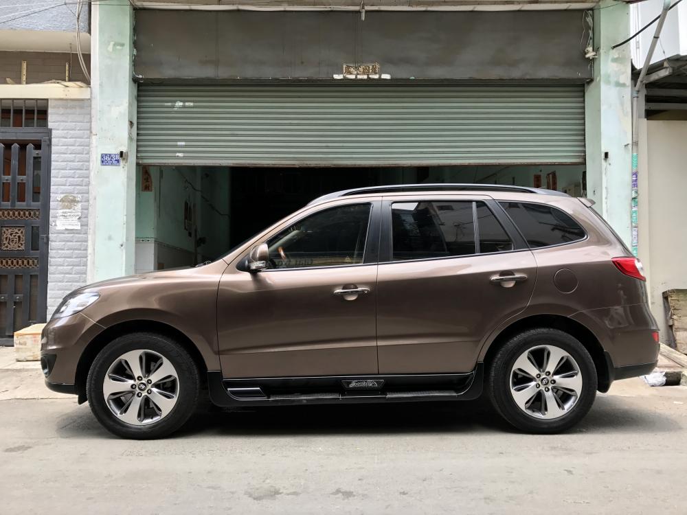 Hyundai Santa Fe CRDi 2012 - Bán Hyundai Santa Fe CRDi (máy dầu) 2012, nhập khẩu, màu nâu